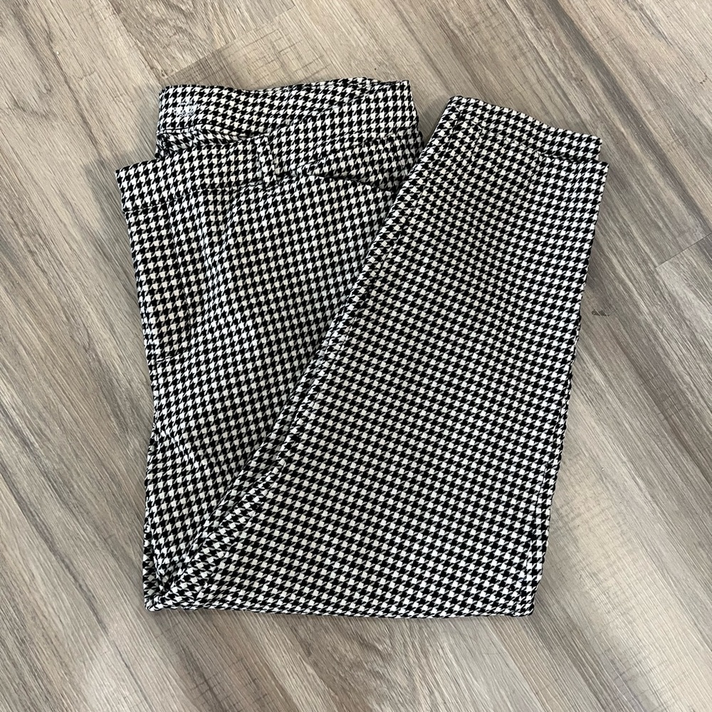 Old Navy Pixie Pants